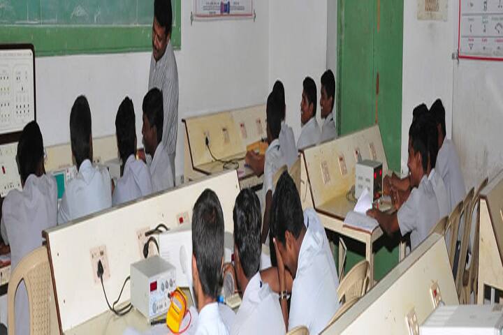Lakshmi Ammal Polytechnic College campus in Thoothukudi, Tamil Nadu, India — photo 4
