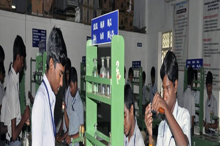 Lakshmi Ammal Polytechnic College campus in Thoothukudi, Tamil Nadu, India — photo 6