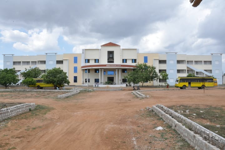 Kumaran Polytechnic College campus in Pudukkottai, Tamil Nadu, India — photo 2