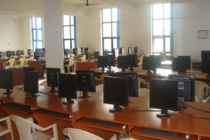 Sri Venkateswara College of Computer Applications and Management campus in Coimbatore, Tamil Nadu, India — photo 4
