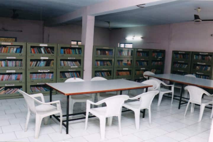 Sri Indu PG College campus in Hyderabad, Telangana, India — photo 2