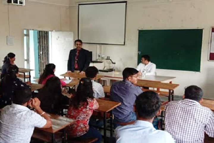 Shri Shivaji Maratha Societys Institute of Management and Research campus in Pune, Maharashtra, India — photo 3