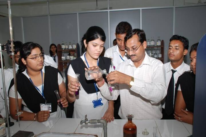 Shri Rawatpura Sarkar Institute of Management Sciences campus in Datia, Madhya Pradesh, India — photo 5