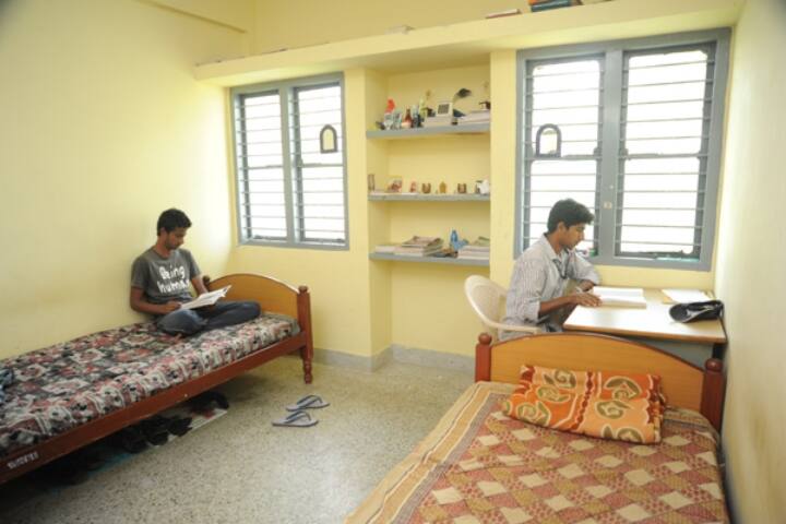 Vivekananda Institute of Technology campus in Bangalore, Karnataka, India — photo 6