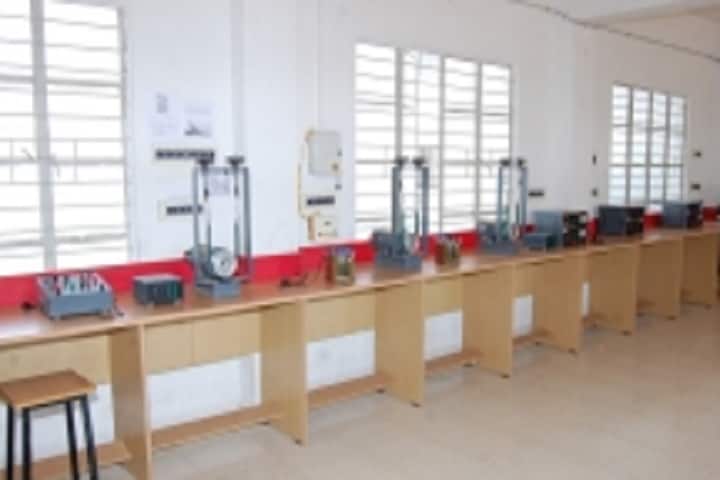 Chendhuran College of Engineering and Technology campus in Pudukkottai, Tamil Nadu, India — photo 4