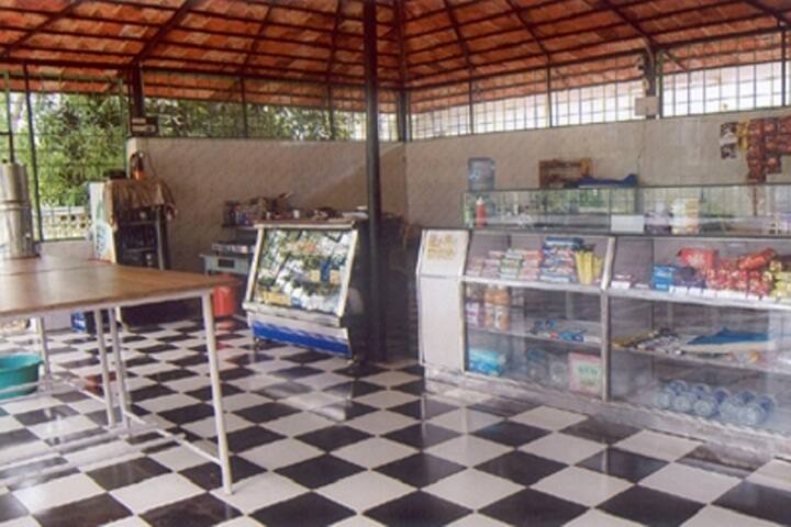 Hindu College of Management campus in Guntur, Andhra Pradesh, India — photo 5