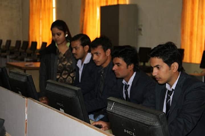 KLS Polytechnic College campus in Bijnor, Uttar Pradesh, India — photo 2