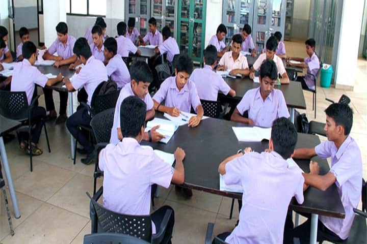 KLE Society's Smt Chanabasamma Ishwarappa Munavalli Polytechnic campus in Hubli, Karnataka, India — photo 3