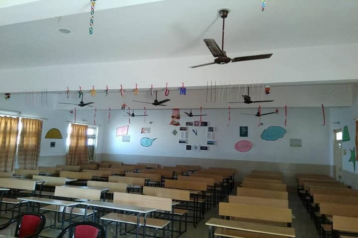 Shri Jaysukhlal Vadhar Institute of Management Studies campus in Jamnagar, Gujarat, India — photo 2