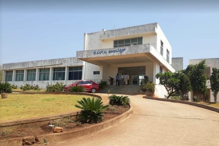 KLE Society's Polytechnic campus in Belgaum, Karnataka, India — photo 1