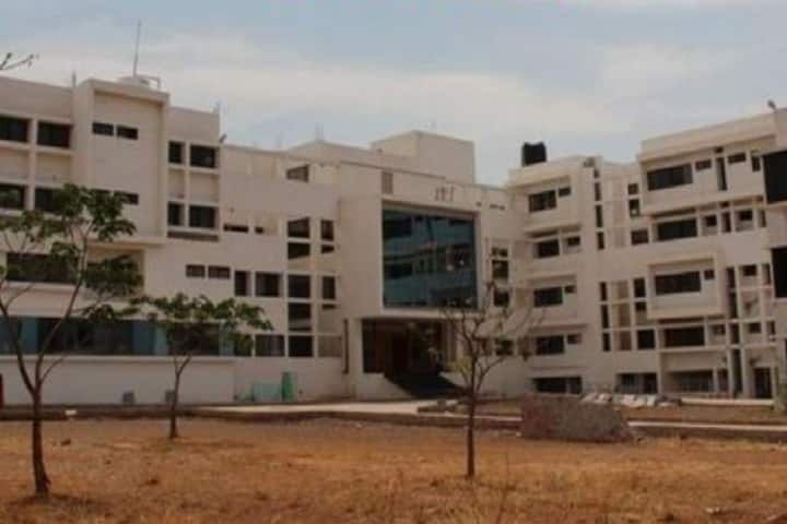 KLE Society's Chidanand B Kore Polytechnic campus in Belgaum, Karnataka, India — photo 2