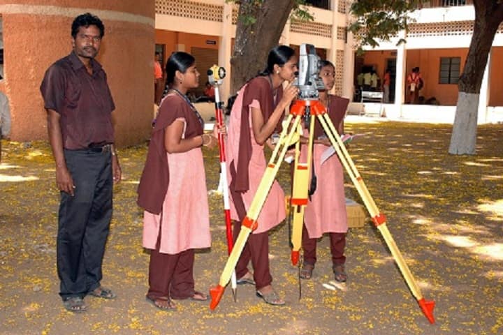 KL Nagaswamy Memorial Polytechnic College campus in Madurai, Tamil Nadu, India — photo 2