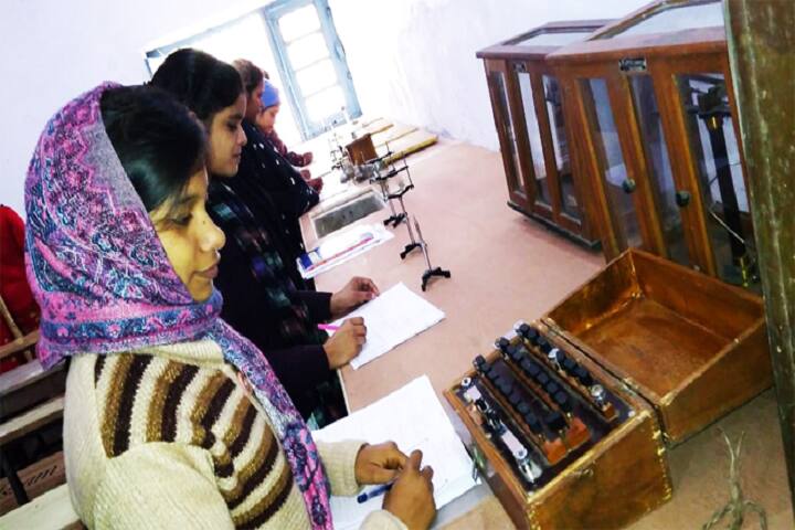 Purvottar Railway Mahavidyalaya campus in Sonpur, Bihar, India — photo 4