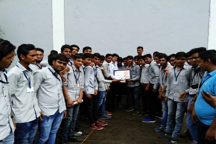 Mahavir Swami College of Polytechnic campus in Surat, Gujarat, India — photo 5
