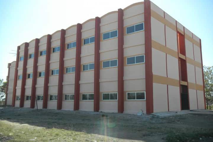 Pioneer Institute of Professional Studies, Indore campus in Indore, Madhya Pradesh, India