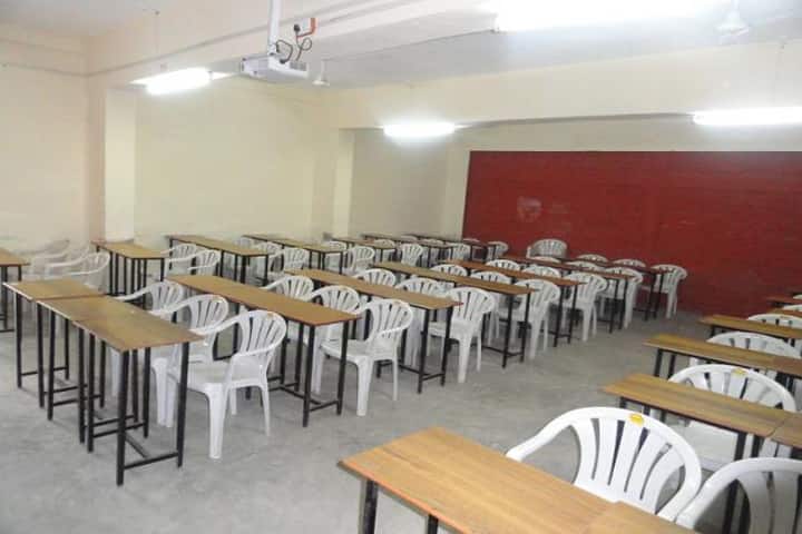 Pioneer Institute of Professional Studies campus in Indore, Madhya Pradesh, India — photo 3