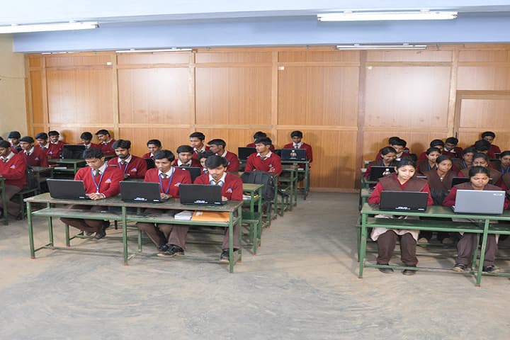 NPA Centenary Polytechnic College campus in Ooty, Tamil Nadu, India — photo 3