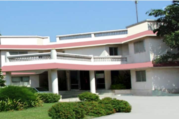 Shree HN Shukla College of Management Studies campus in Rajkot, Gujarat, India — photo 1