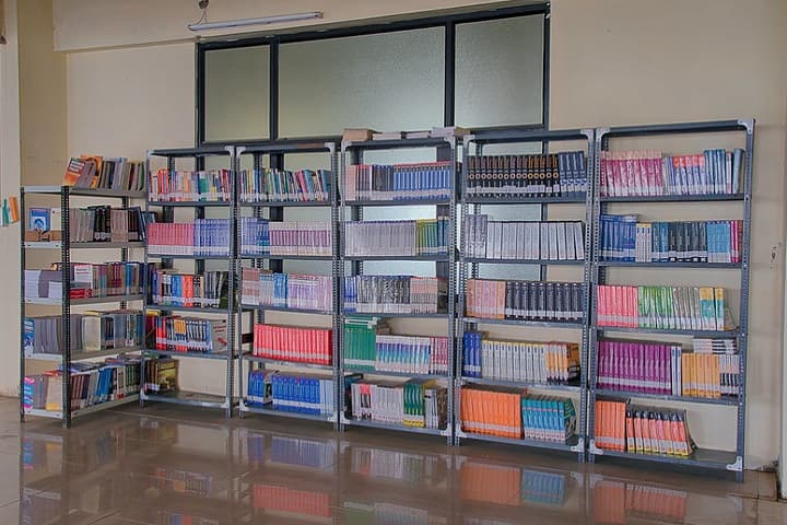 Shivam Institute of Management campus in Vapi, Gujarat, India — photo 2