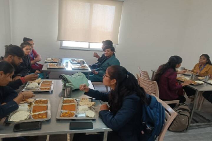 Shivam Institute of Management campus in Vapi, Gujarat, India — photo 5