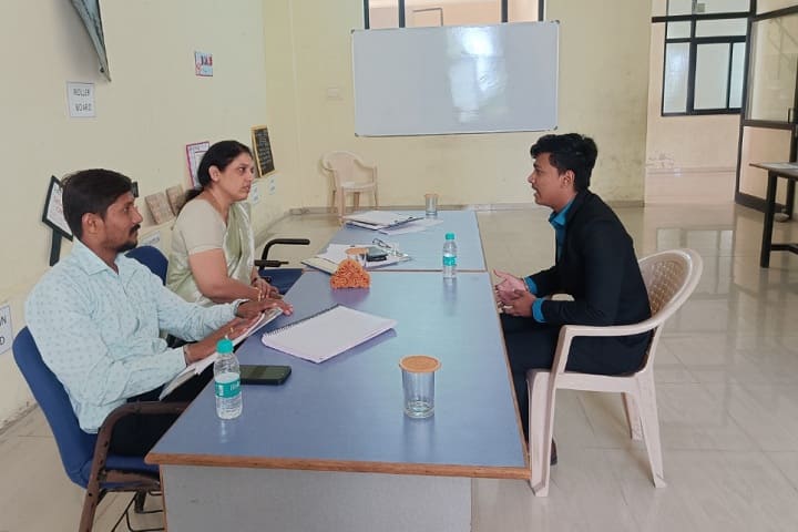 Shivam Institute of Management campus in Vapi, Gujarat, India — photo 6