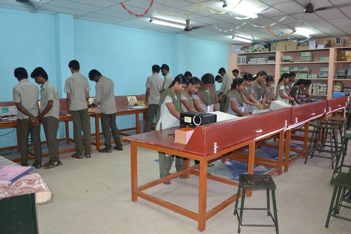 Karaikal Polytechnic College campus in Karaikal, Puducherry, India — photo 4