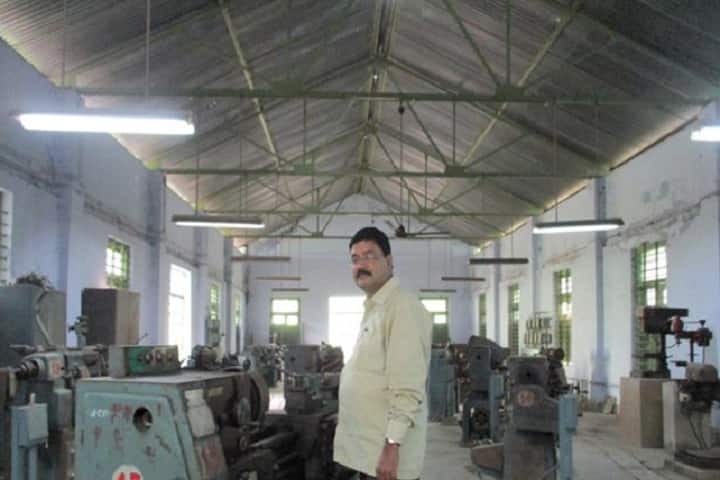 Acharya Jagadish Chandra Bose Polytechnic campus in North 24 Parganas, West Bengal, India — photo 6