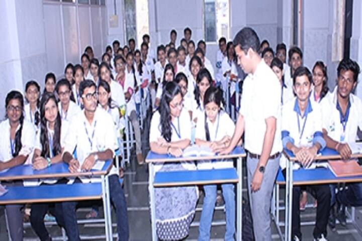 Nallasopara Ayurved Medical College campus in Vasai, Maharashtra, India — photo 2