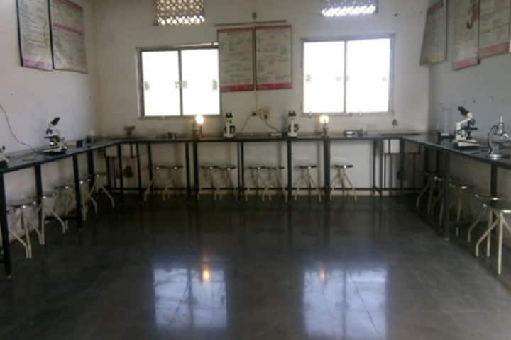 Late Babruwan Vitthalrao Kale Manjara Ayurved Medical College and Hospital campus in Latur, Maharashtra, India — photo 4