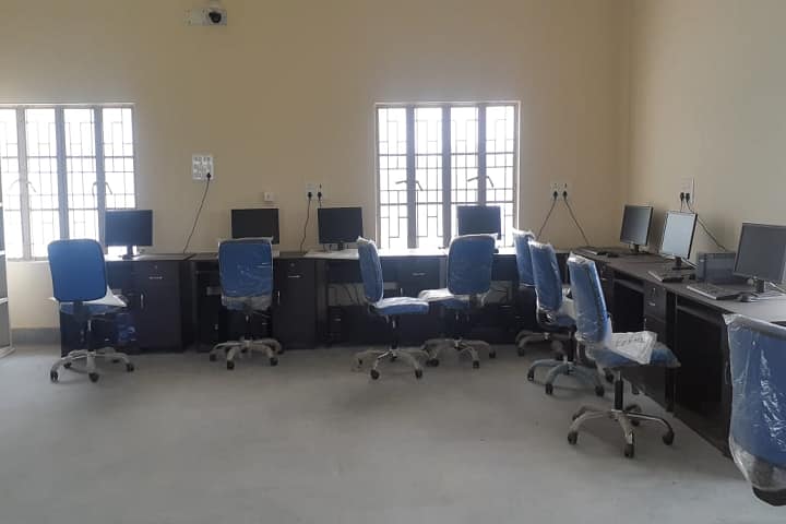Kaliachak Government Polytechnic campus in Malda, West Bengal, India — photo 4