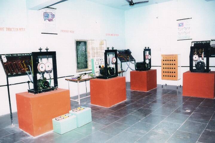 Kalawatibai College of Engineering and Technology Polytechnic campus in Nanded, Maharashtra, India — photo 4