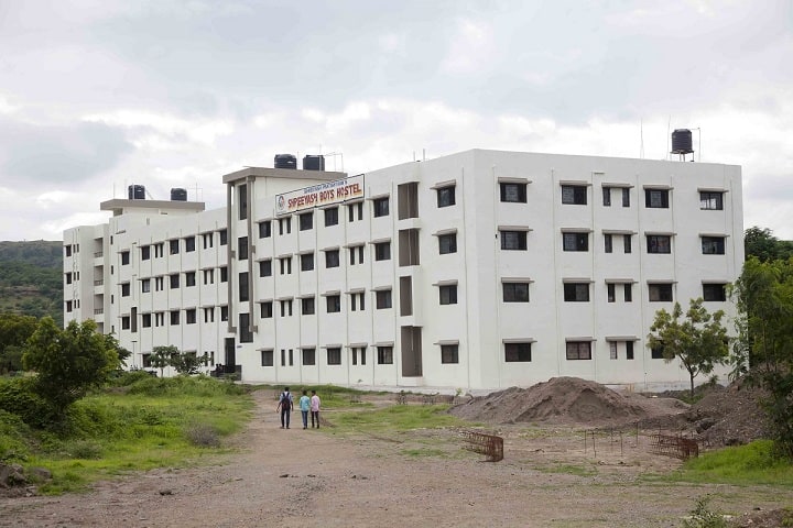 Shreeyash College of Engineering and Technology campus in Aurangabad, Maharashtra, India — photo 3