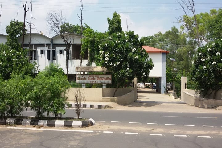 Kilachand Devchand Polytechnic campus in Patan, Gujarat, India — photo 1