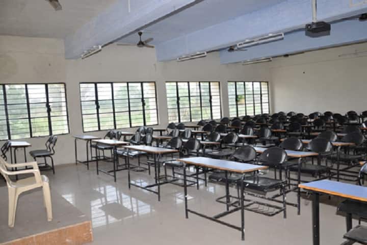Rajmata Jijau Shikshan Prasarak Mandals Institute of Computer and Management Research campus in Pune, Maharashtra, India — photo 2
