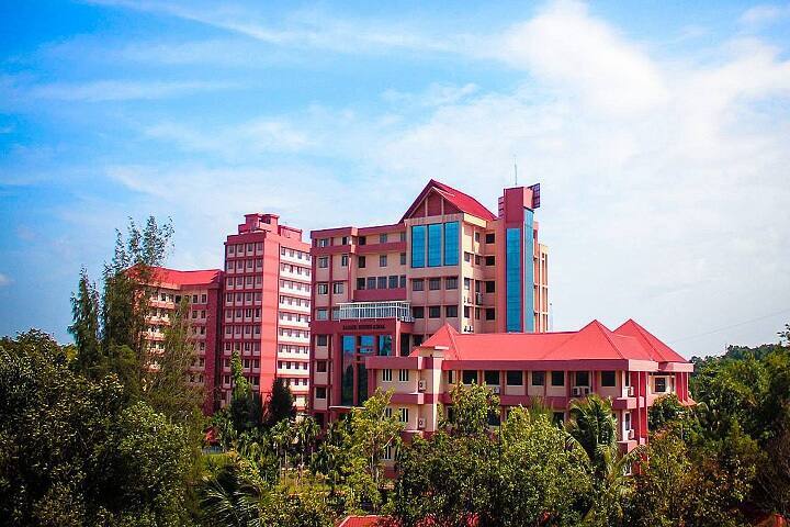 Rajagiri School of Management campus in Kakkanad, Kerala, India — photo 1