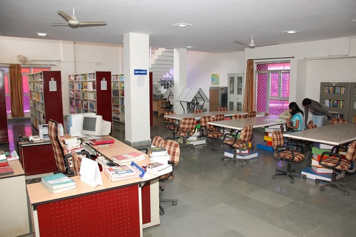 Peoples Institute of Management and Research campus in Bhopal, Madhya Pradesh, India — photo 3
