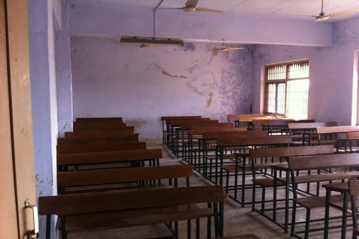 Government Polytechnic campus in Jamnagar, Gujarat, India — photo 2