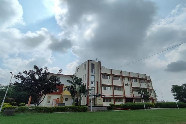 Mrinalini Devi College of Nursing campus in Birbhum, West Bengal, India — photo 1