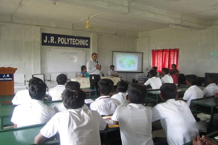 JR Polytechnic College campus in Tiruchirappalli, Tamil Nadu, India — photo 4