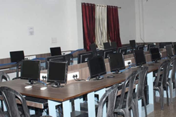 Indu Prakash Polytechnic College campus in Mau, Uttar Pradesh, India — photo 2