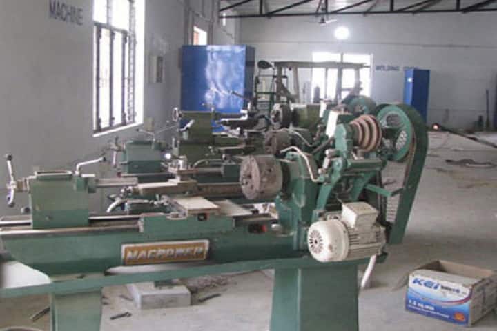 Indu Prakash Polytechnic College campus in Mau, Uttar Pradesh, India — photo 4