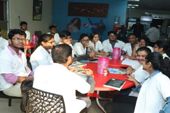 Shri Ramkrishna Institute of Medical Sciences and Sanaka Hospitals campus in Durgapur, West Bengal, India — photo 6