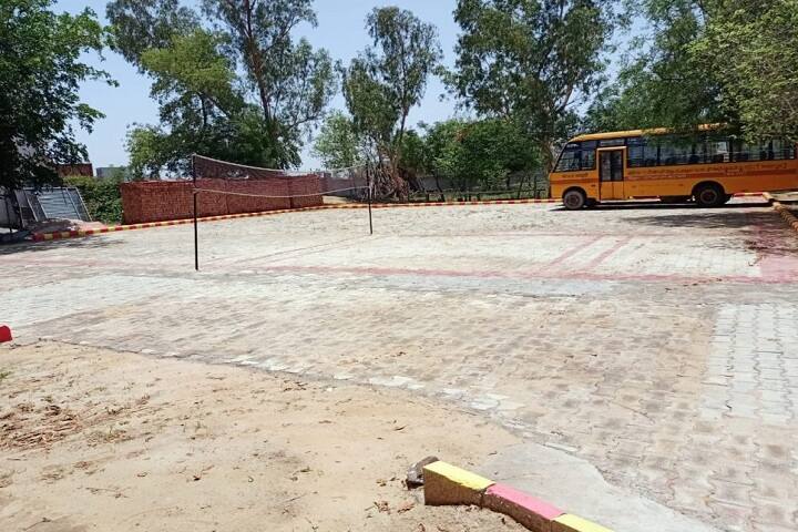 Shri Ratan Singh Girls College campus in Bharatpur, Rajasthan, India — photo 5