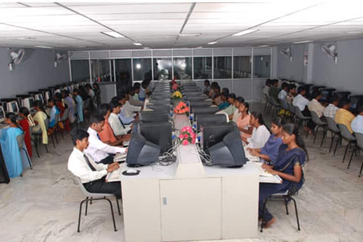 Kurinji College of Arts and Science campus in Tiruchirappalli, Tamil Nadu, India — photo 3