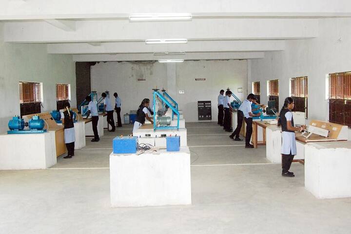 Jeevan Polytechnic College campus in Tiruchirappalli, Tamil Nadu, India — photo 6