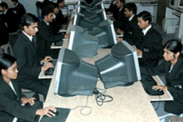 Sir Madanlal Institute of Management campus in Etawah, Uttar Pradesh, India — photo 4
