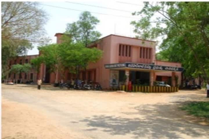 Jawaharlal Nehru Government Polytechnic campus in Hyderabad, Telangana, India — photo 1