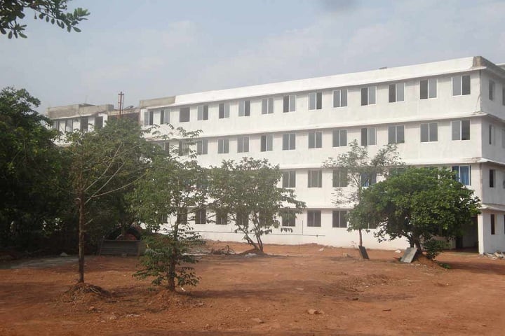 College of Nursing Kannur Medical College campus in Anjarakandy, Kerala, India — photo 1