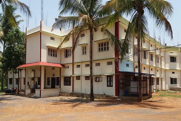 Christ College of Nursing campus in Jagdalpur, Chhattisgarh, India — photo 3