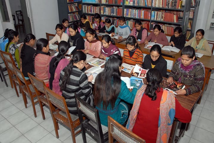 PCM SD College for Women campus in Jalandhar, Punjab, India — photo 3